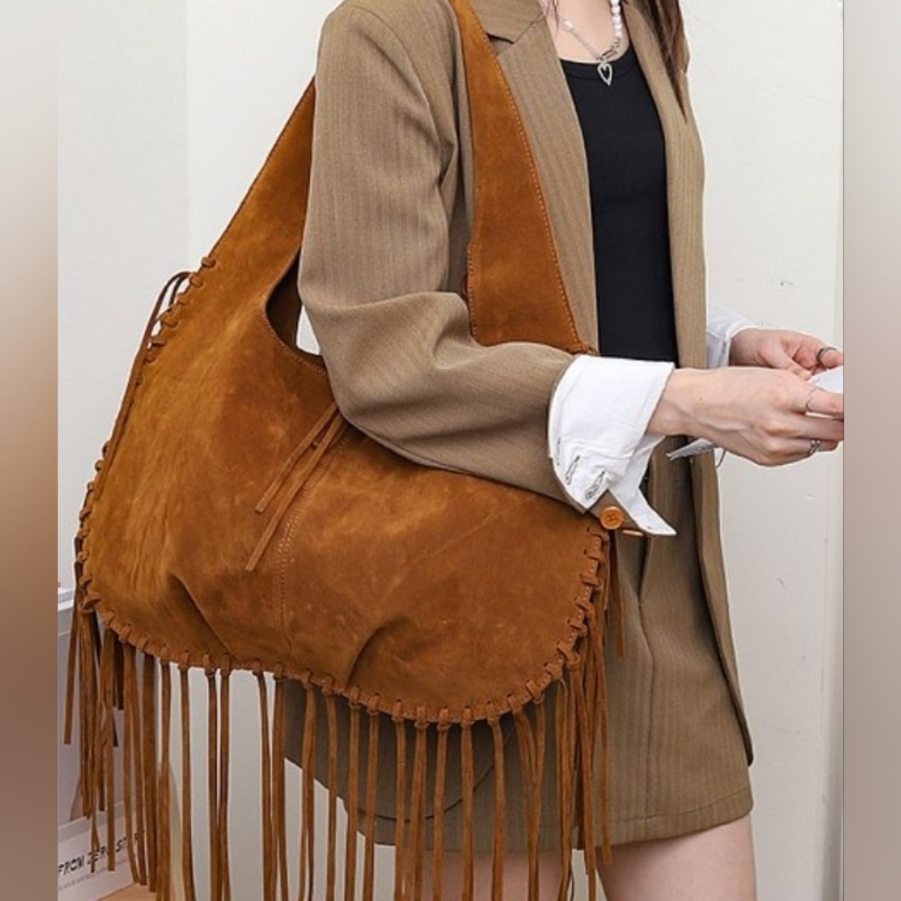 🛍🎁 NEW‼️Brown Fringe Bag 🎁🛍
